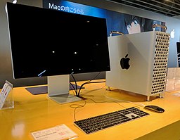 Apple Pro Display XDR and Mac Pro (2019 model)